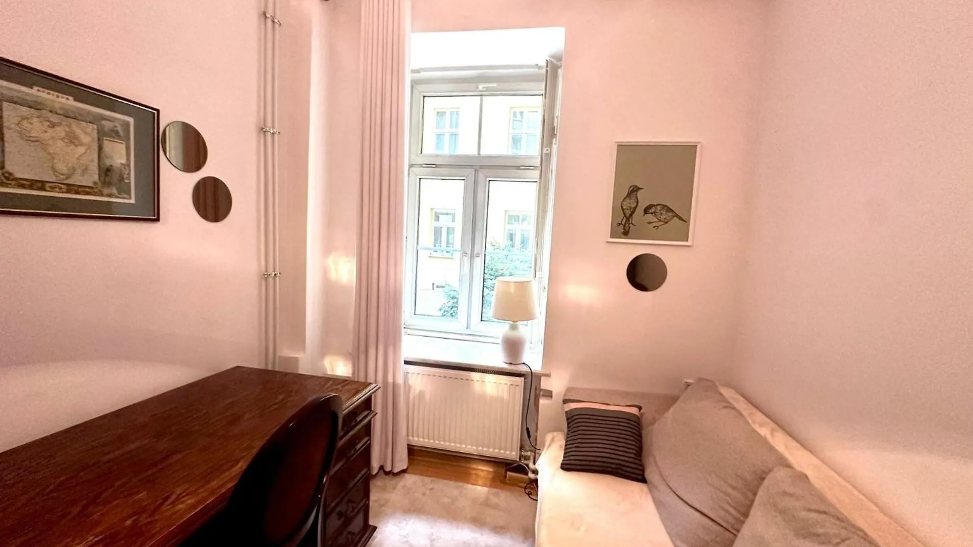 Cozy Flat Centrum Of Warsaw Apartment